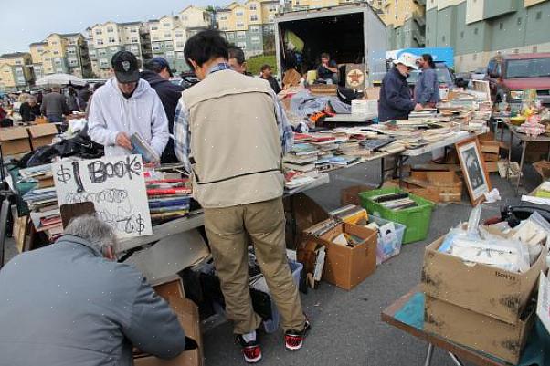 San Franciscos Bernal Heights-nabolag er vert for Alemany Loppemarked hver søndag