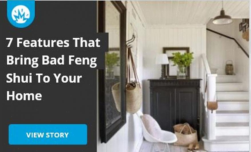 I praksis med feng shui regnes det som dårlig energistrøm når dører er direkte justert i huset