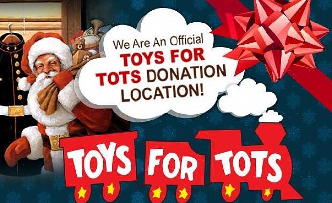 Toys for Tots gaver blir gitt direkte til individuelle familier