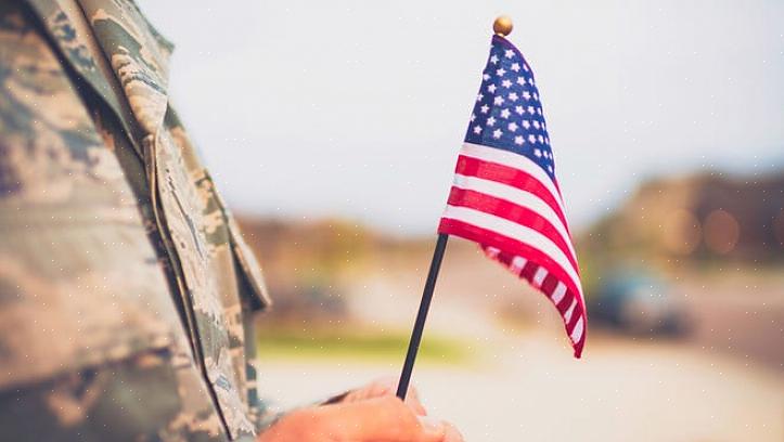 Restauranter som gir ut gratis Veterans Day-mat