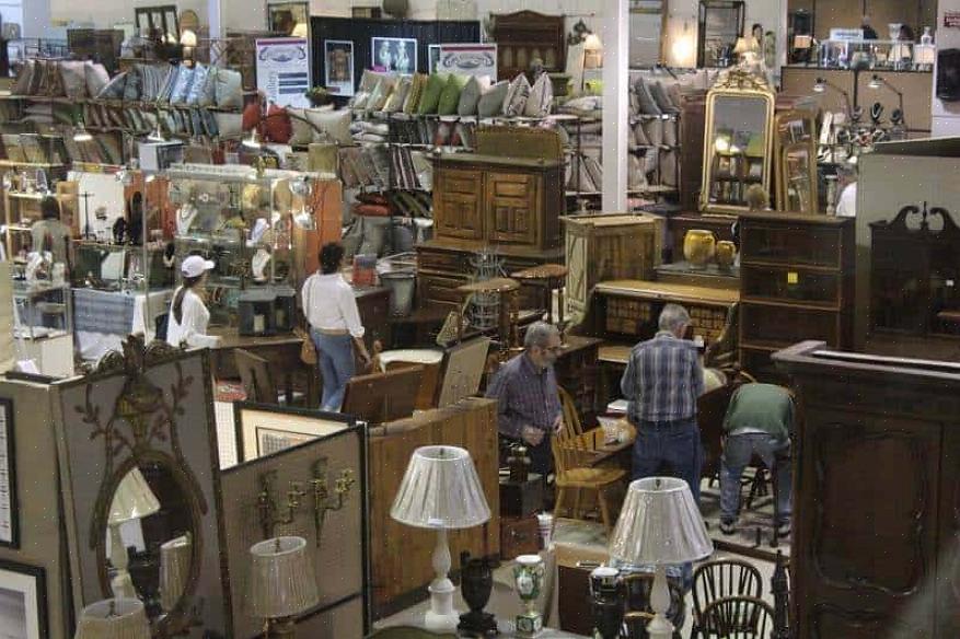 Scott Antique Markets-showene i Atlanta ligger på 3650 Jonesboro Road SE i nord