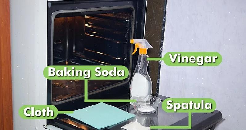 Hvordan rengjøre en ovn med en kommersiell ovnrenser