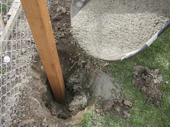Heldigvis er det effektive måter å finne plasseringen av underjordiske brukslinjer før du graver