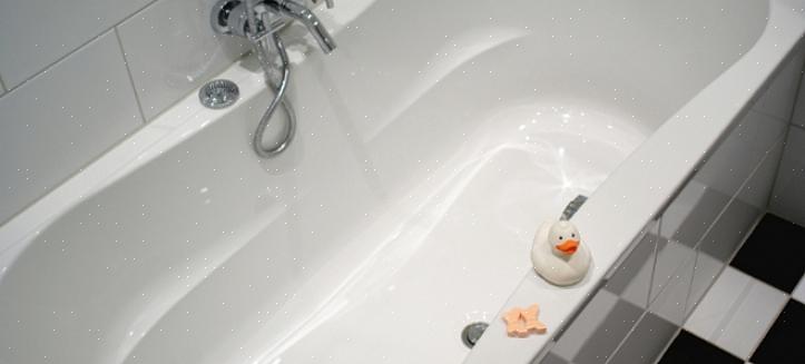 Er et bedre valg å kjøpe et reparasjonssett som er fabrikkavstemt med badekaret eller dusjen